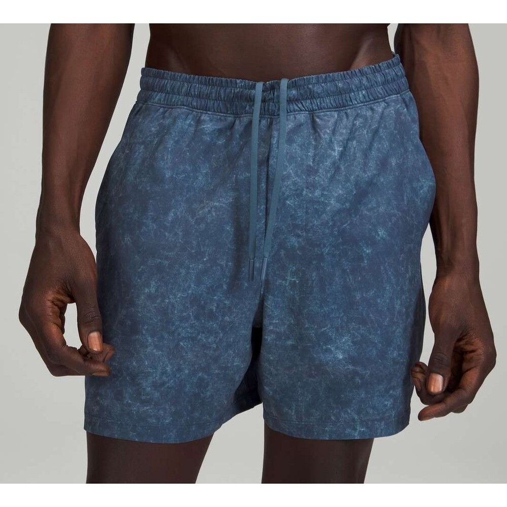 Lululemon Pace Breaker Linerless Shorts Mens Size Small 5" Gravel Dust Iron Blue